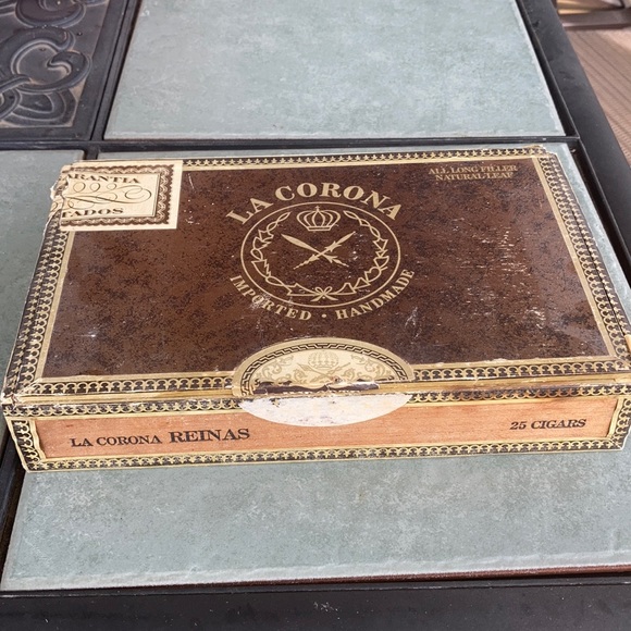 Cigar box wooden box vintage La Corona reinas Dominican Republic cigarbox - Picture 3 of 12